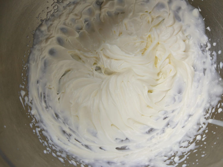 甜筒奶油蛋糕步骤8