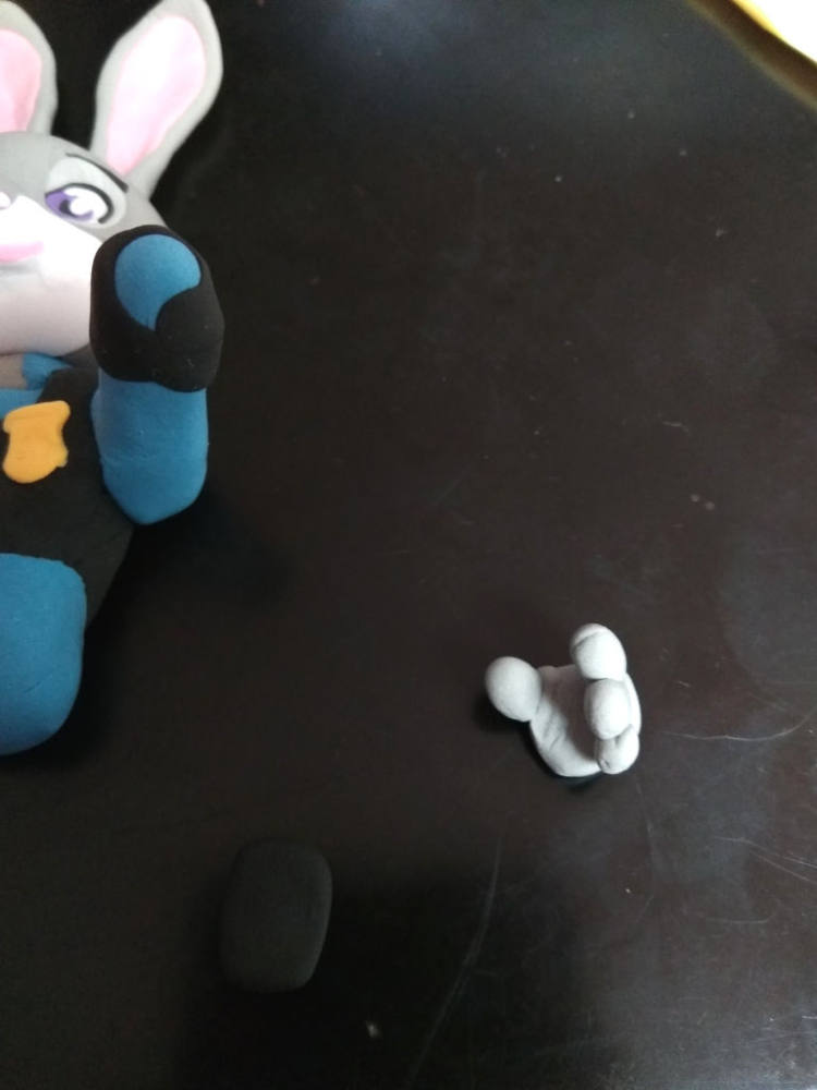 疯狂动物城翻糖杯蛋糕步骤10
