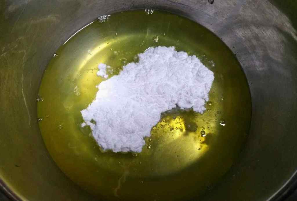10寸戚风蛋糕步骤4