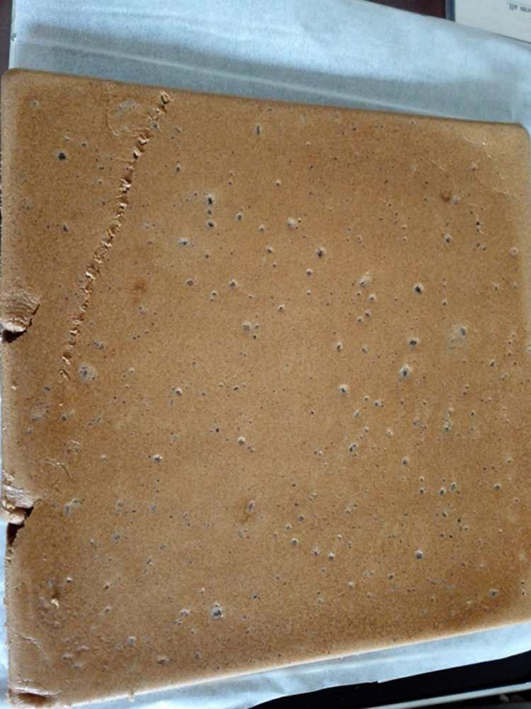 可可奶油蛋糕卷步骤6