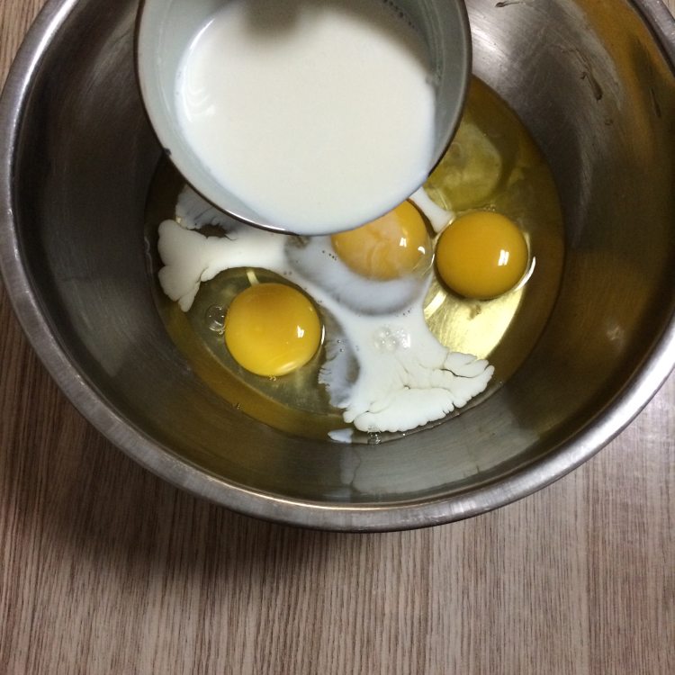 蓝莓夹心蛋糕步骤3