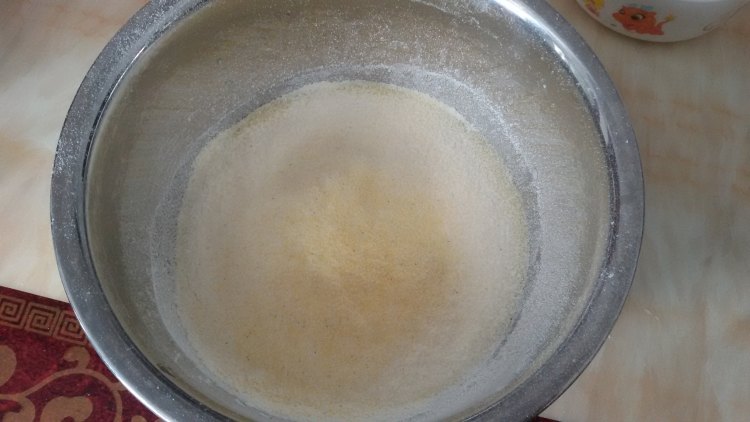 蔓越莓玉米米粉蛋糕步骤5