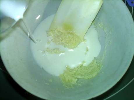 奶酪戚风蛋糕步骤4