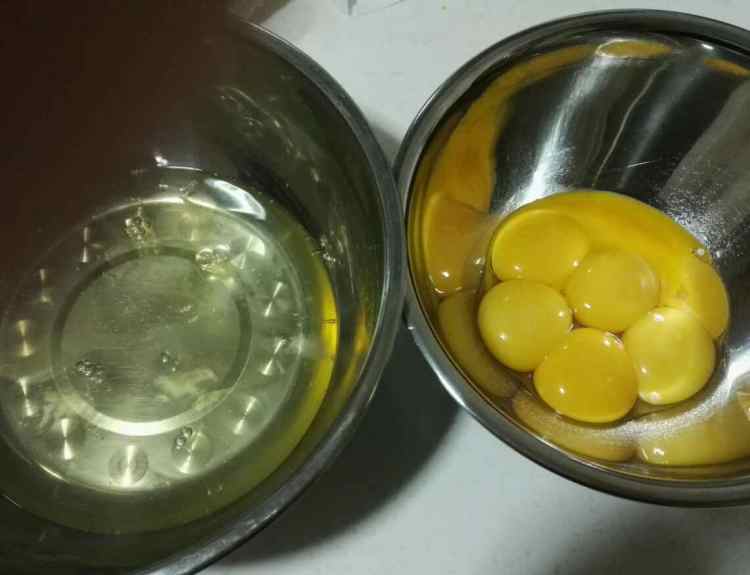 奶油果仁蛋糕步骤1