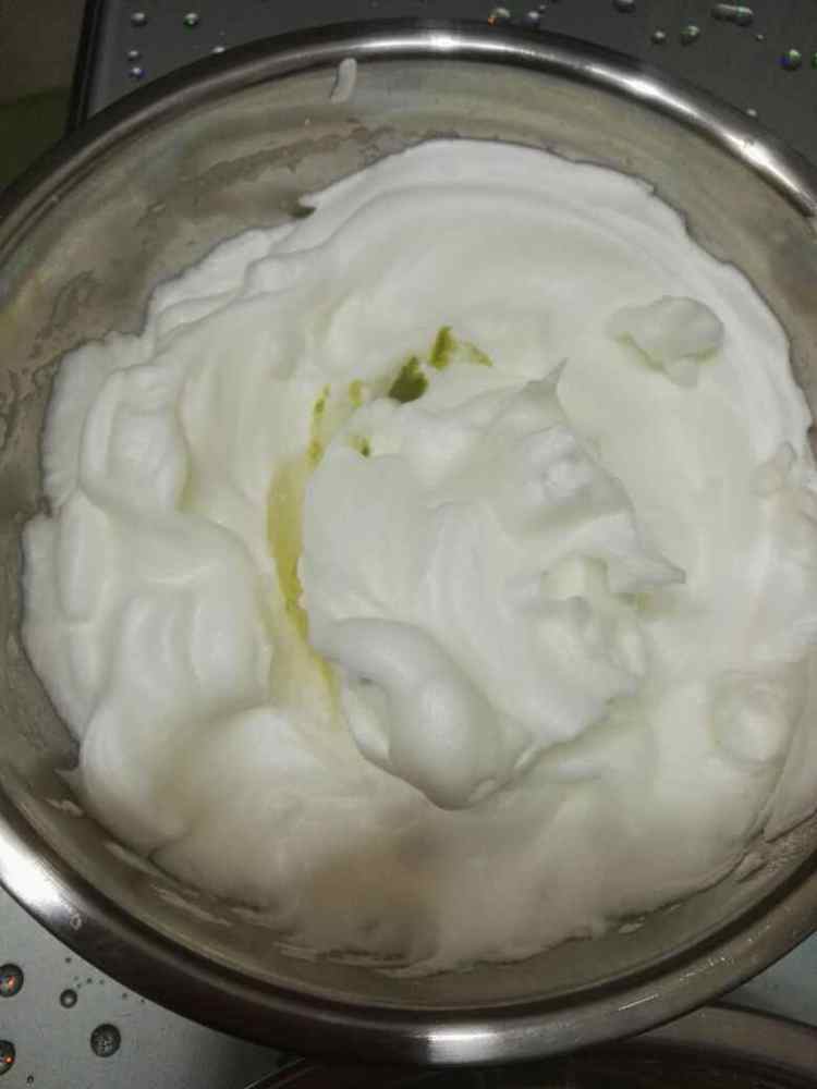抹茶火龙卷步骤6