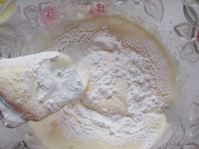 蜂蜜抹茶樱桃蛋糕步骤4