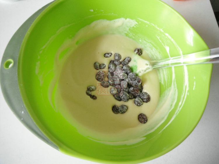 蔓越莓纸杯蛋糕步骤8
