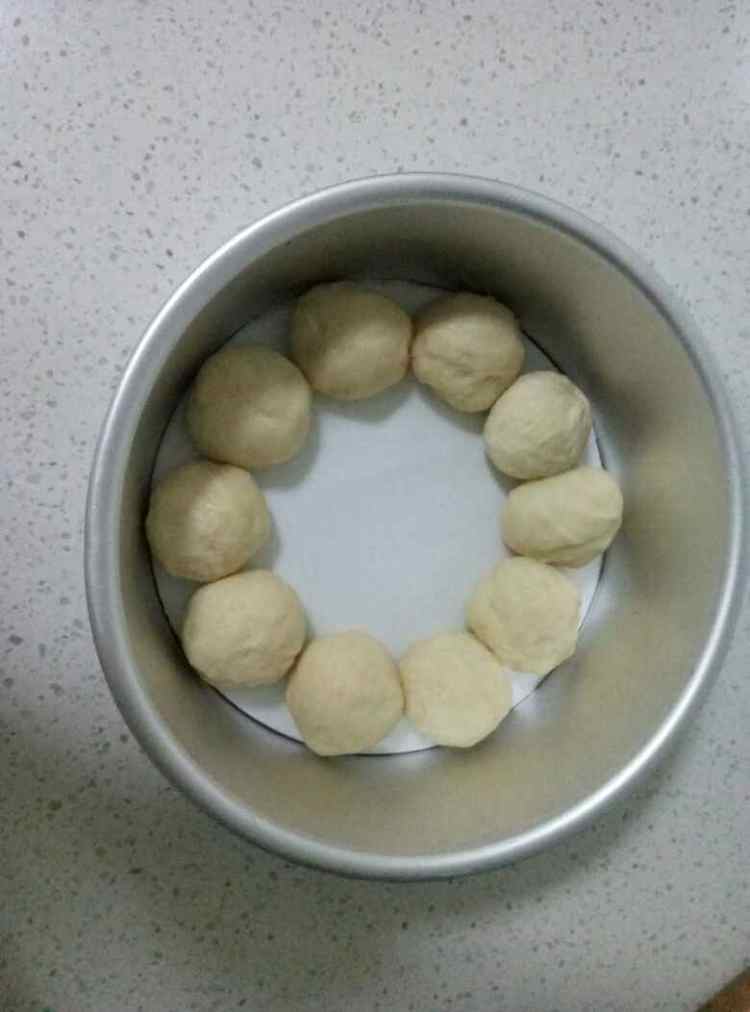 牛奶软面包步骤6