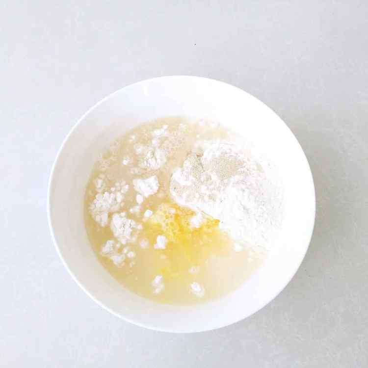 懒人蜂蜜吐司步骤1