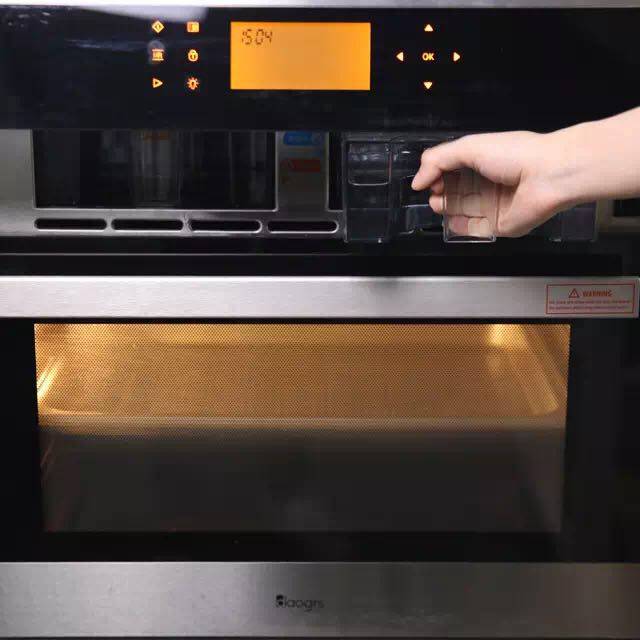 全麦坚果软欧包步骤5