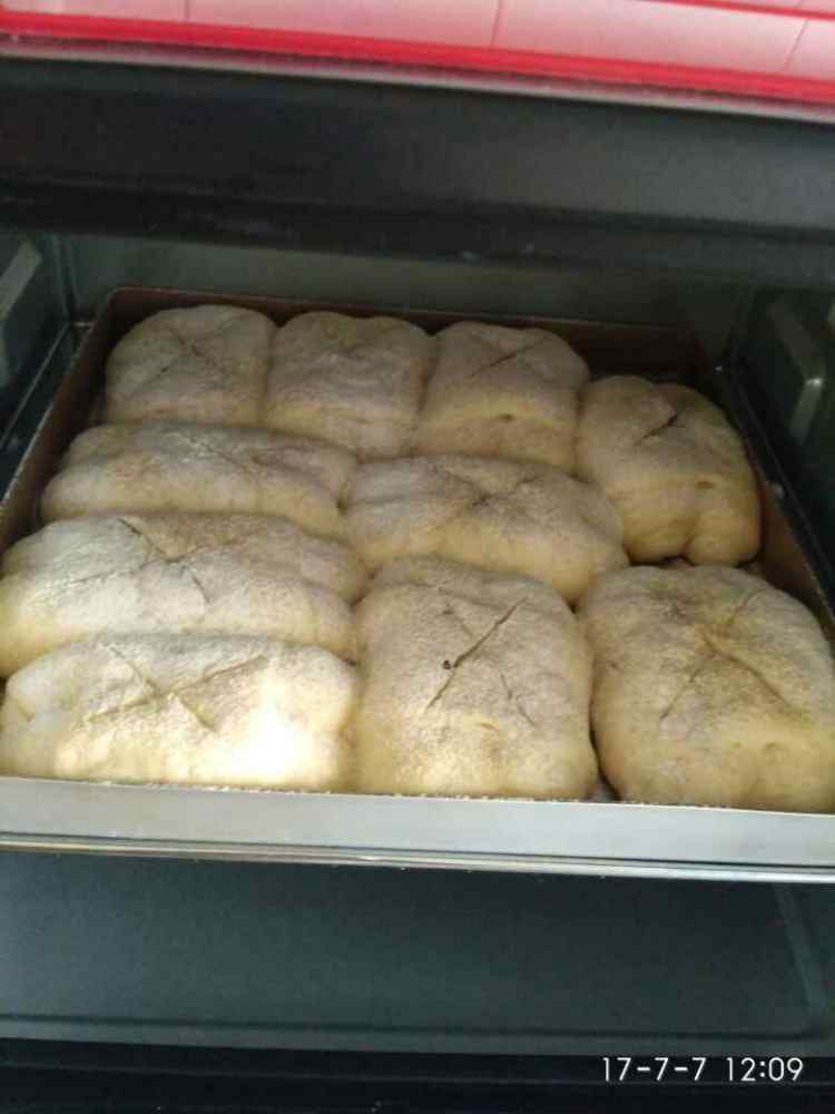 日式蔓越莓牛奶面包步骤12