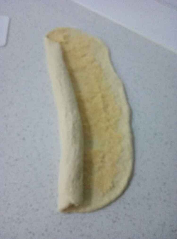 蝴蝶椰蓉面包步骤8