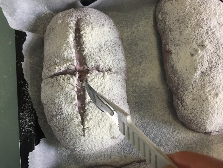 桑葚果汁软欧包步骤14