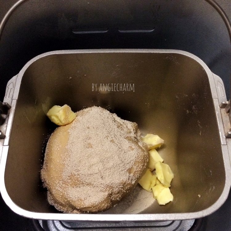 汤种炼乳黄豆粉面包步骤4