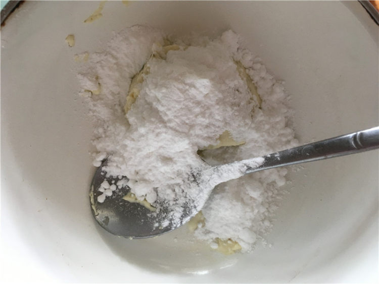 蔓越莓奶酪小面包步骤7