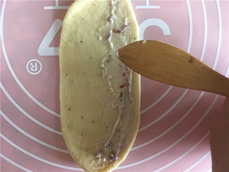 蔓越莓奶酪小面包步骤15