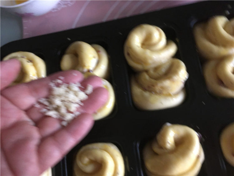 蔓越莓奶酪小面包步骤20