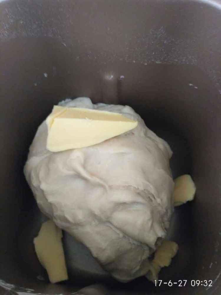 腰果奶酥面包步骤2