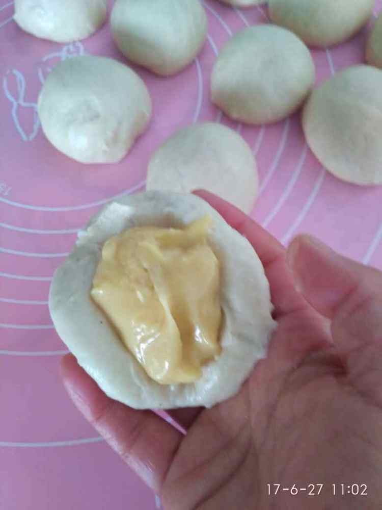 腰果奶酥面包步骤10