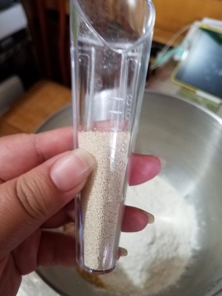 玫瑰花花环面包步骤5