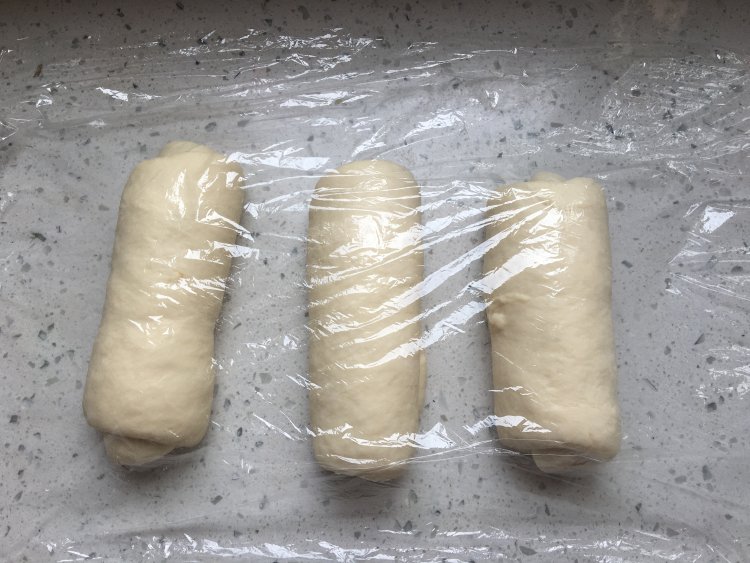 炼乳吐司步骤9