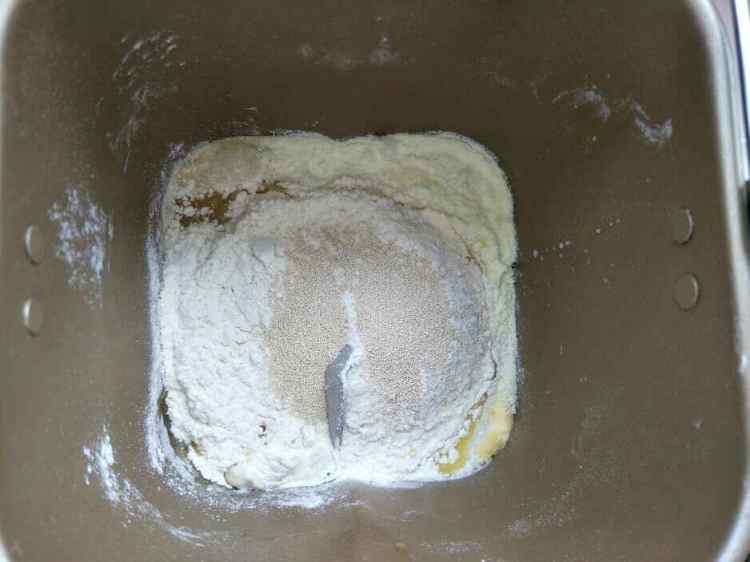 【烘焙甜点】油酥豆沙步骤2