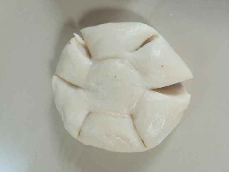 葡萄干花样面包步骤9