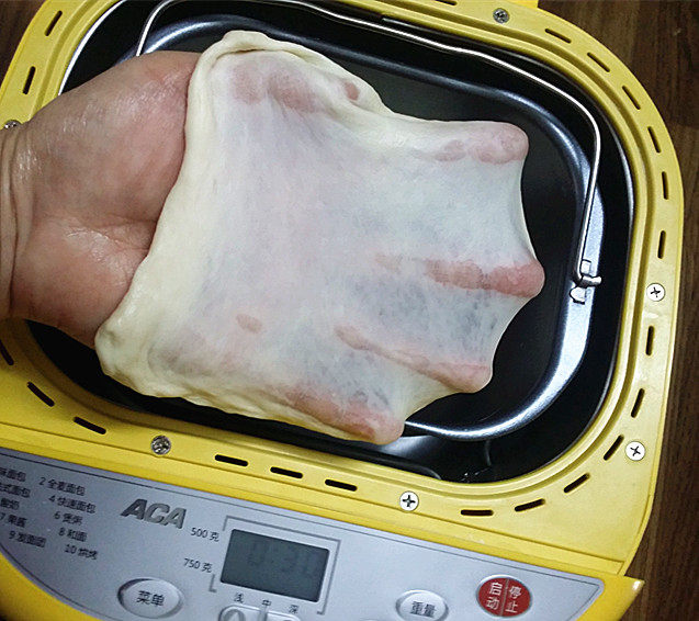 酸奶派盘面包卷步骤5