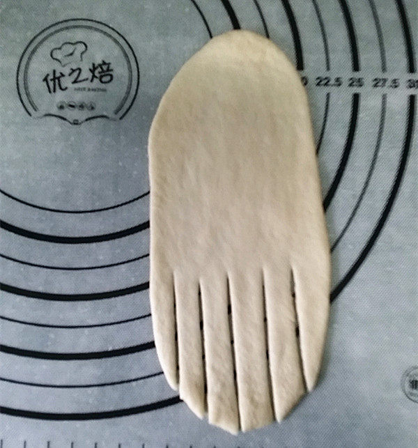 酸奶派盘面包卷步骤8