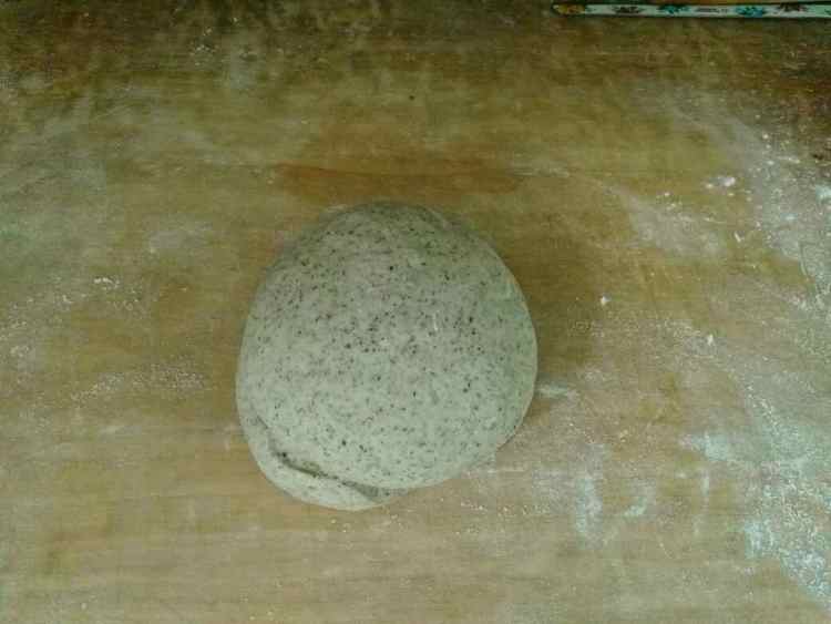 紫米全麦豆沙面包步骤4