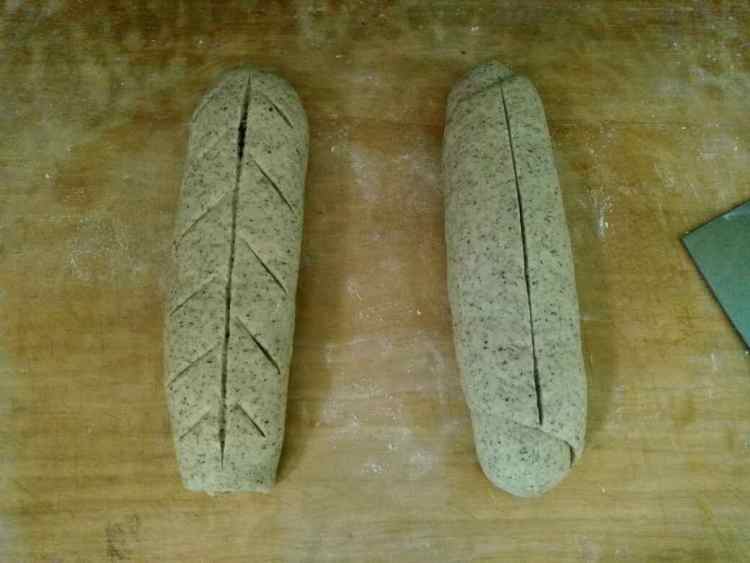 紫米全麦豆沙面包步骤9