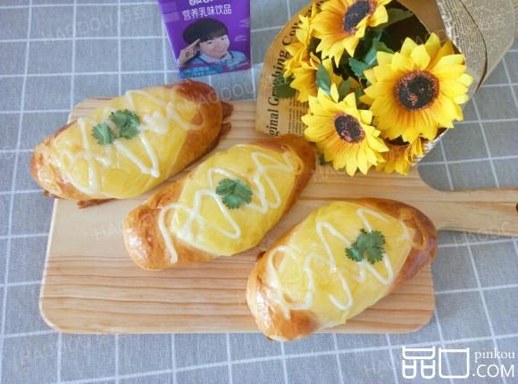 肉松芝士面包