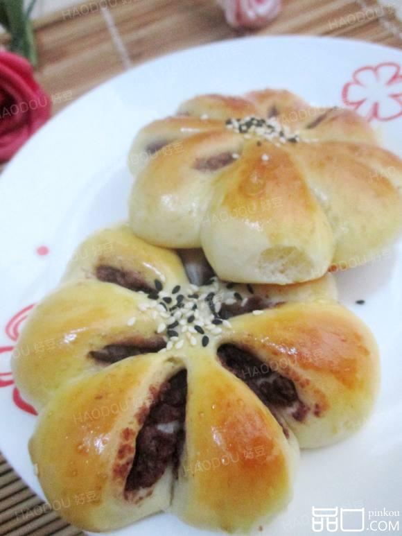 红豆沙菊花面包