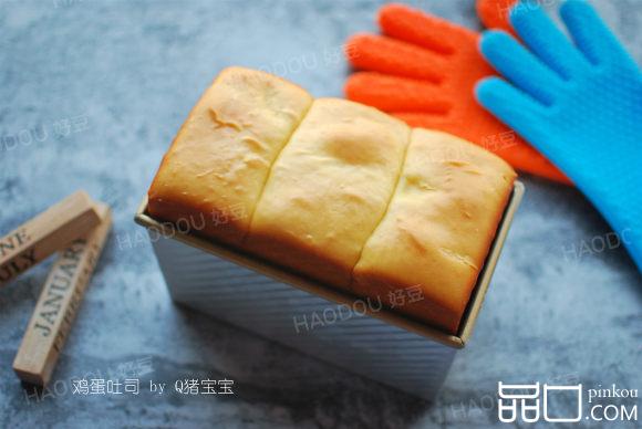 鸡蛋吐司