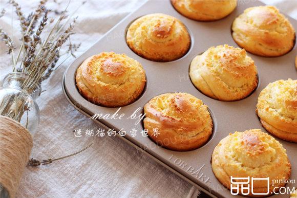 美味早餐椰蓉面包卷