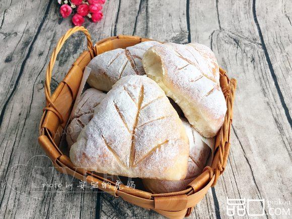 蔓越莓杏仁奶酥面包
