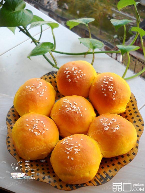 咖喱肉松南瓜餐包
