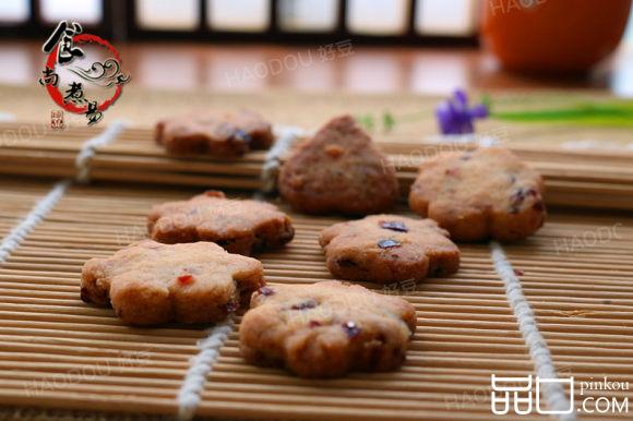 蔓越莓花朵饼干