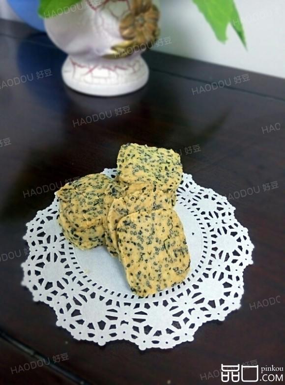 黑芝麻海苔饼干