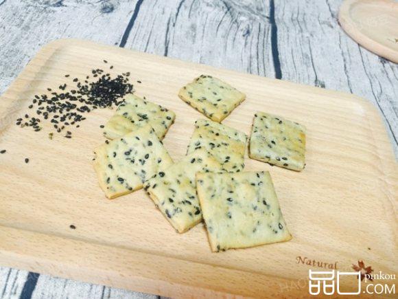 无糖黑芝麻苏打饼干