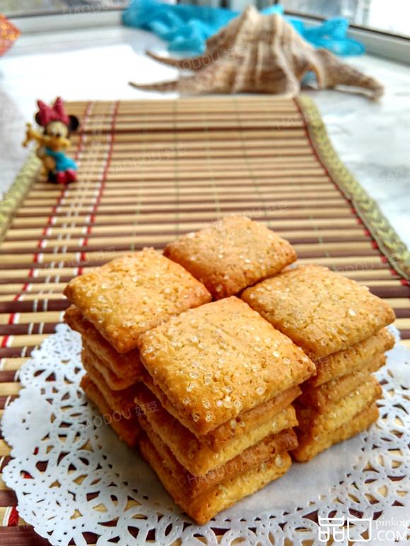 冰砂卤花生酥饼