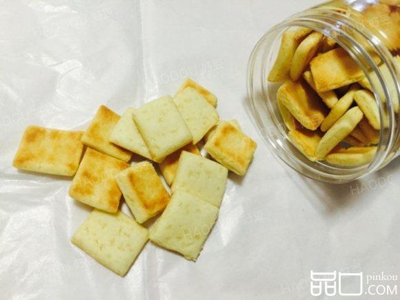 牛奶方块饼干