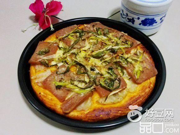 土豆火腿沙拉披萨