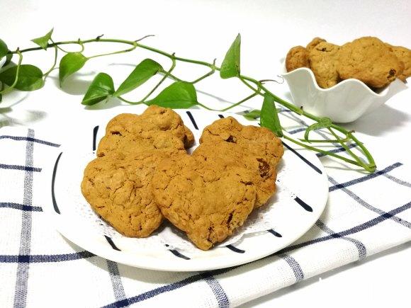 红糖燕麦葡萄饼