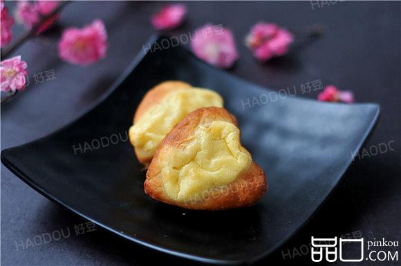 椰香爱心豆乳面包