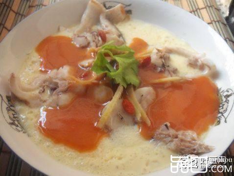 鲈鱼蒸蛋羹