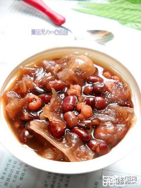 薏米红豆银耳羹