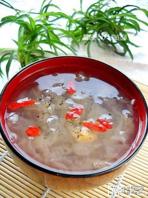 冰糖桂花银耳羹