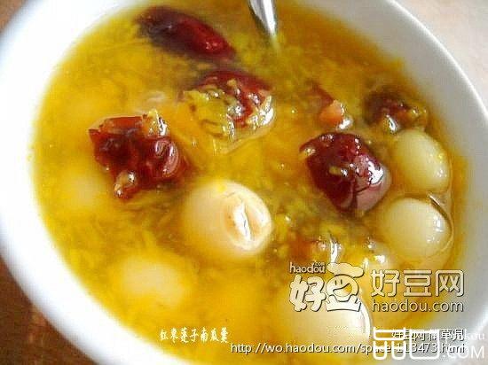 红枣莲子南瓜羹