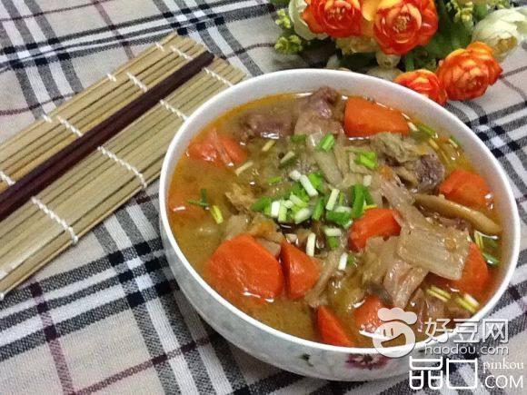 羊肉炖酸菜